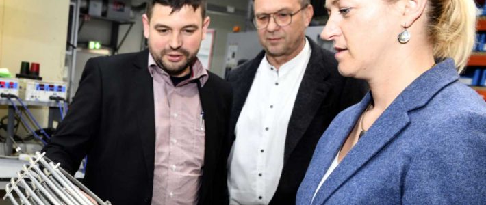Energiewende als Chance für Sonneberger Unternehmen Beate Meißner zu Besuch bei Vulcanic Triatherm in Sonneberg.